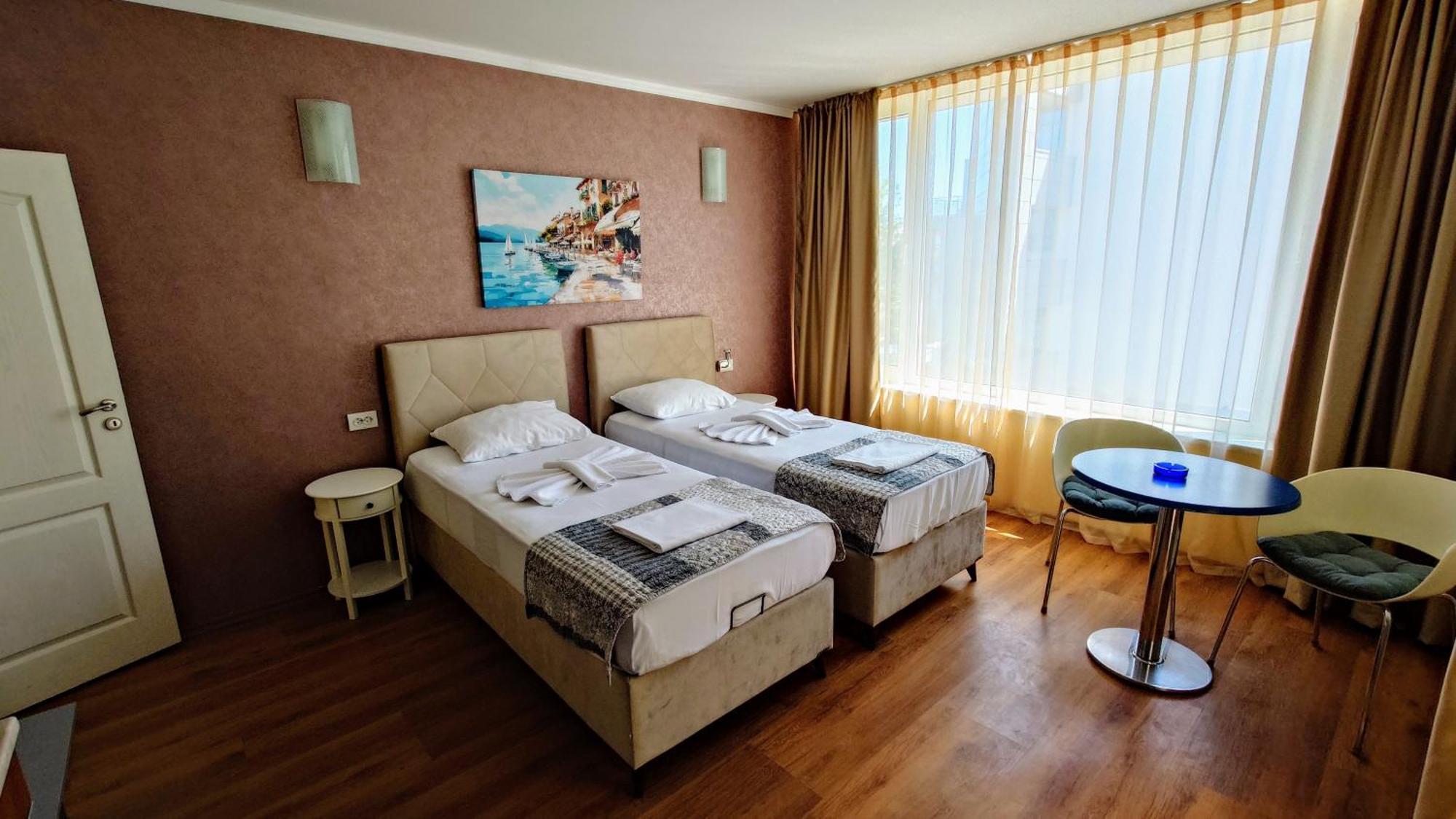 Favorit Aparthotel Slantchev Briag Extérieur photo