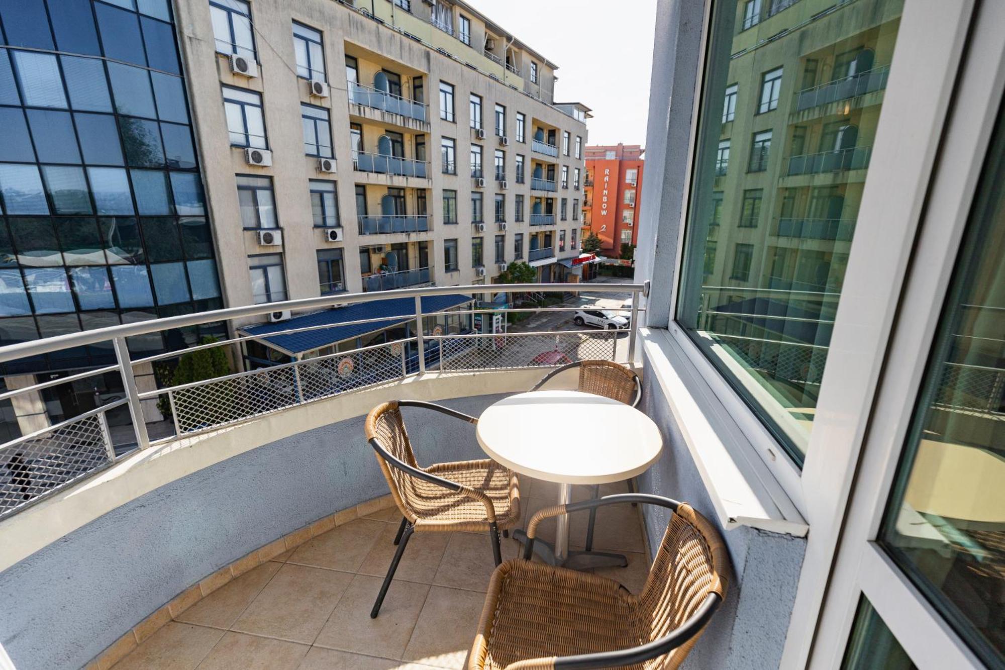 Favorit Aparthotel Slantchev Briag Extérieur photo