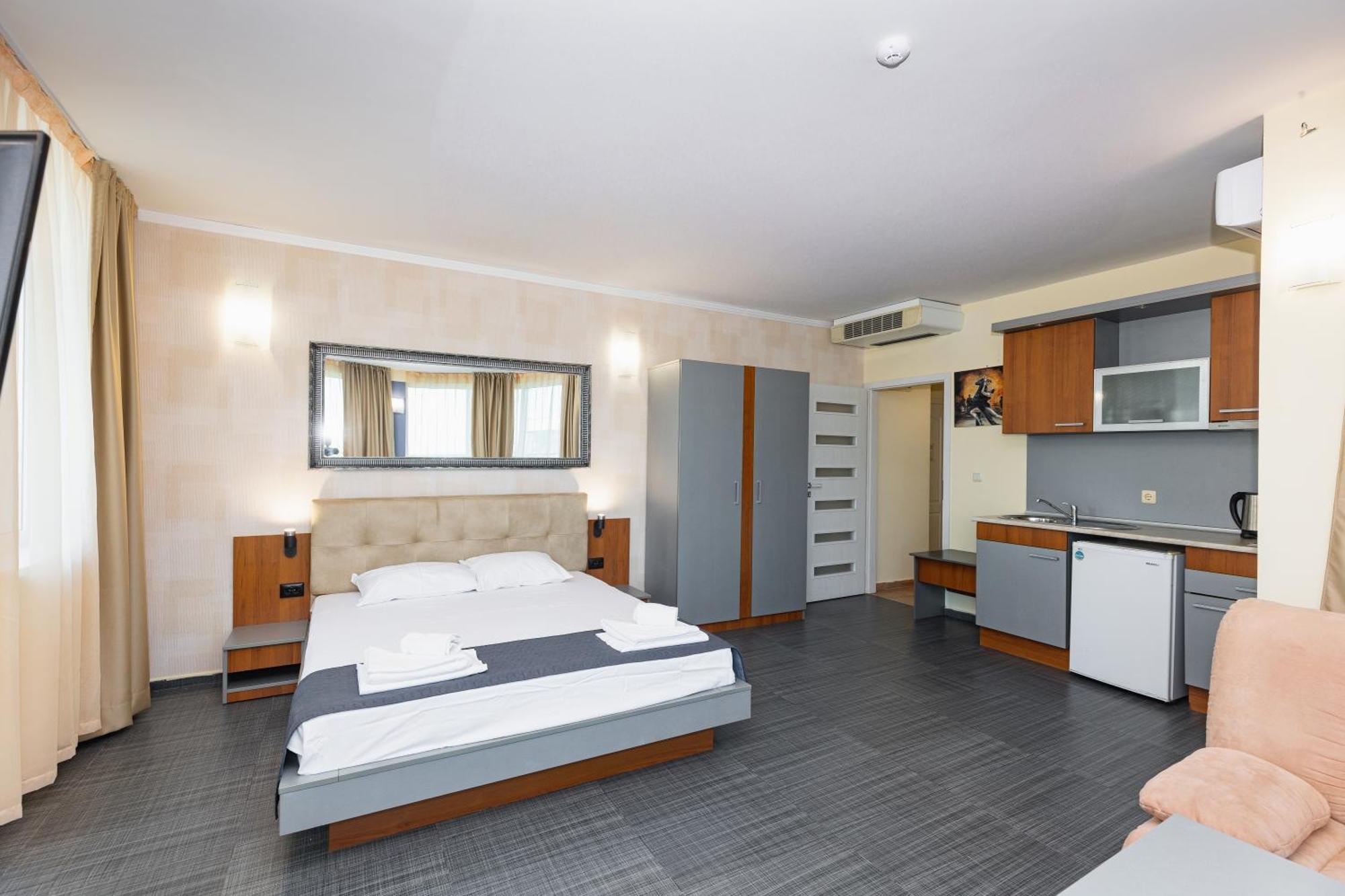 Favorit Aparthotel Slantchev Briag Extérieur photo