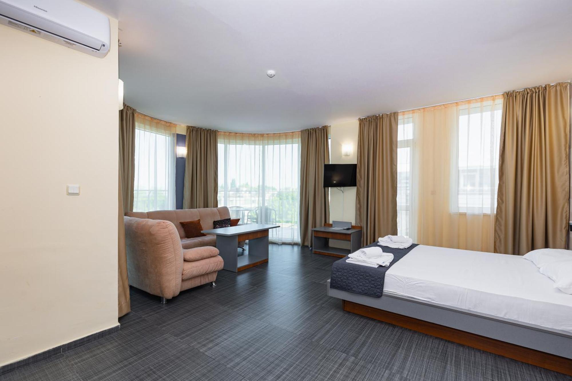 Favorit Aparthotel Slantchev Briag Extérieur photo